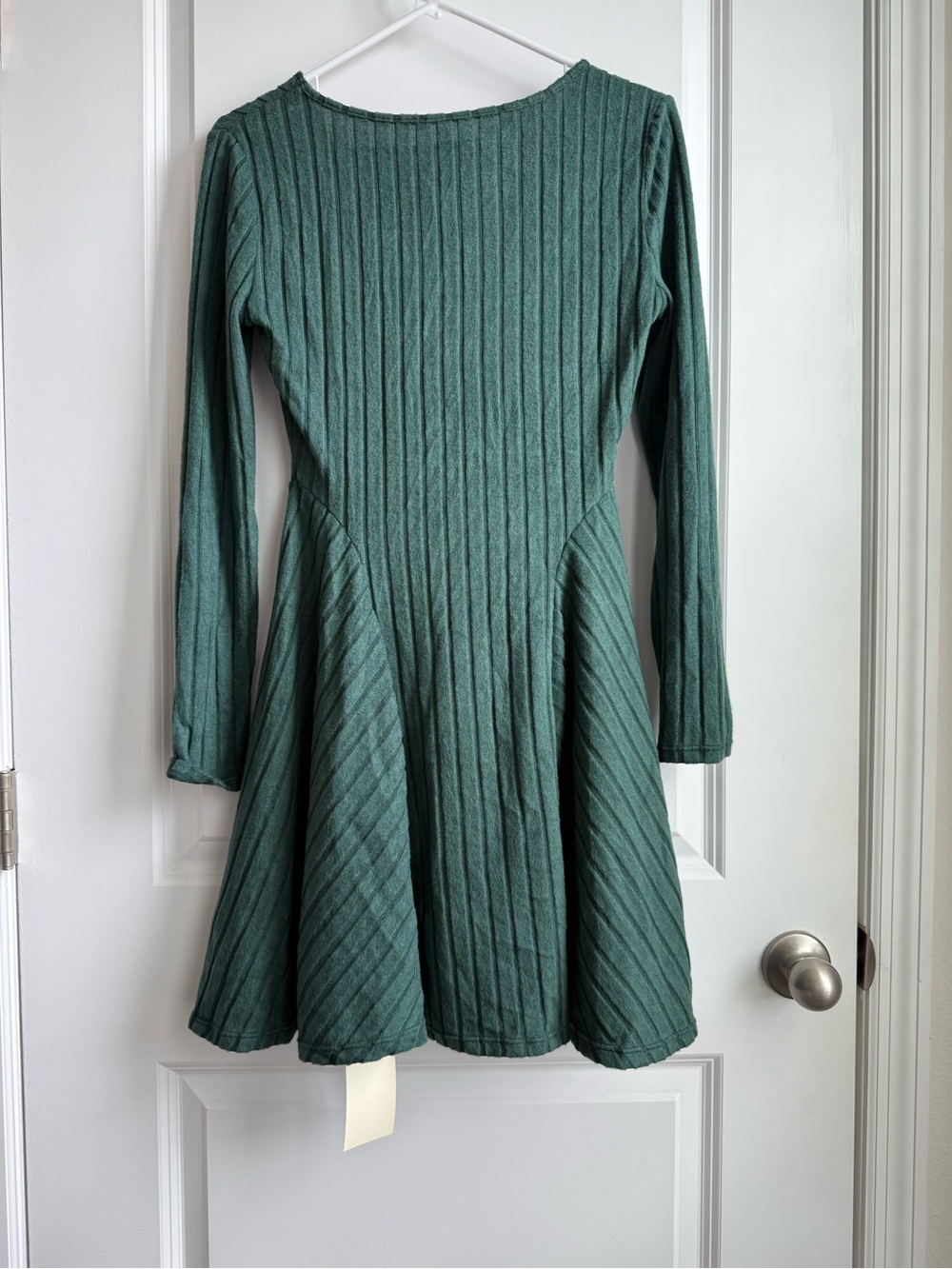 HALARA Green Ribbed Long Sleeve Fit-and-Flare Dress - Picture 2 of 3